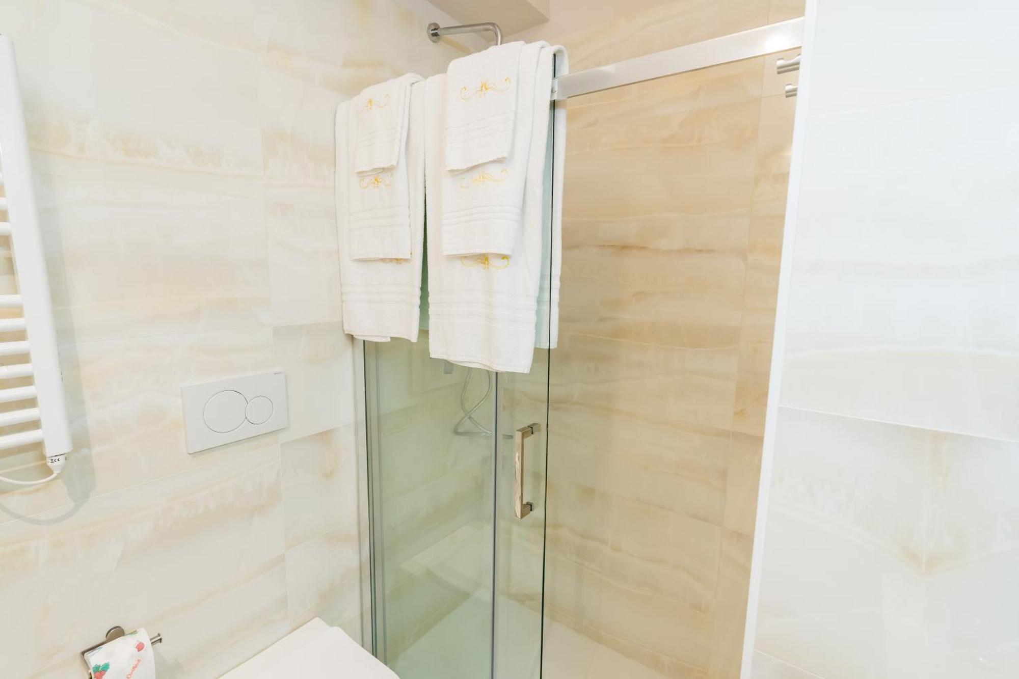 Palmanova Suites Milánó Kültér fotó